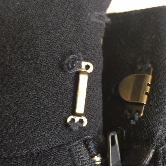 F21 Navy pleated high waisted shorts - Picture 8 of 8